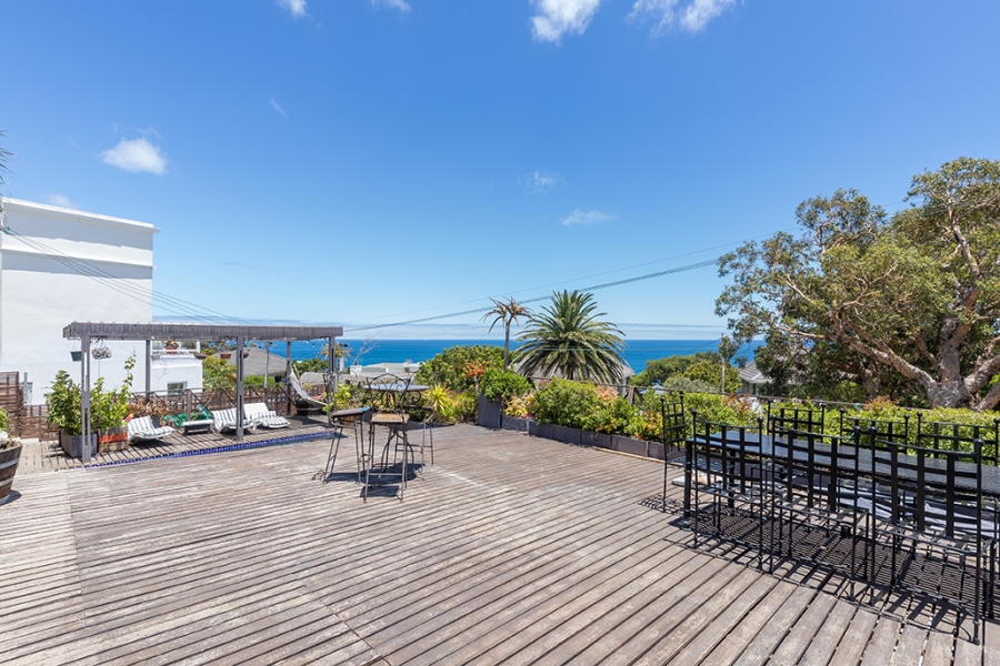 12 Bedroom Property for Sale in Camps Bay Western Cape
